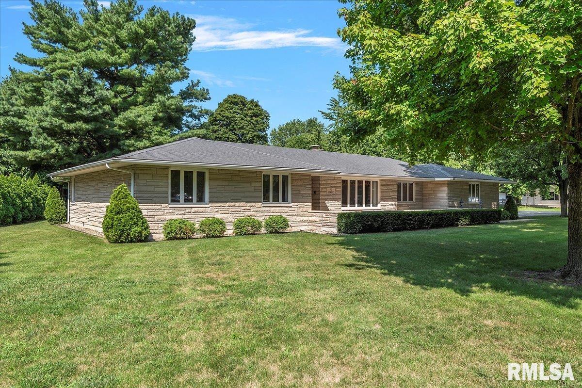 3 Lorrie Lane Springfield, IL 62703 - Photo 2 of 40