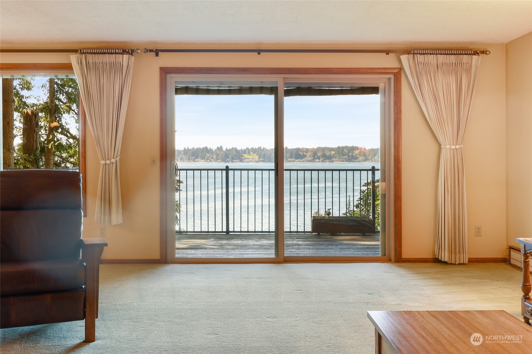 3545 Boston Harbor Road Northeast Olympia, WA 98506 - Photo 12 of 36 a view of livingroom with furniture