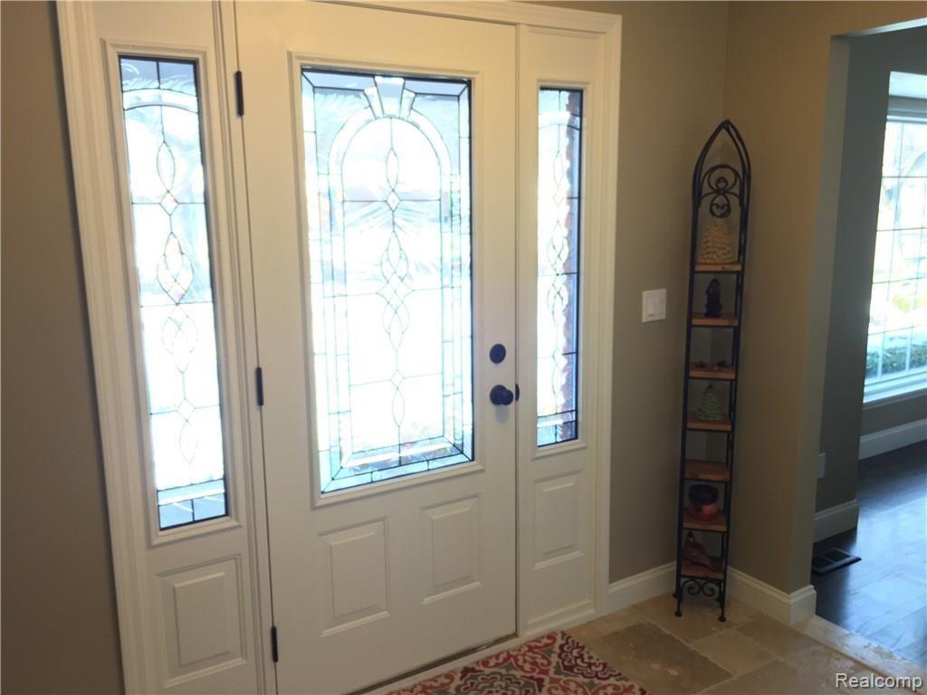 18642 Levan Road Livonia, MI 48152 - Photo 33 of 69 IMG_9428.JPG