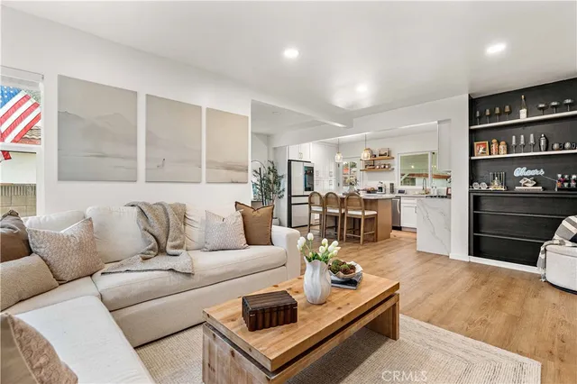 $875,000 | 8254 Stewart And Gray Road, Downey, CA 90241