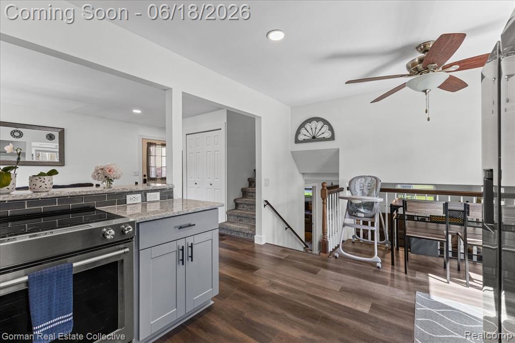 3840 Cass Elizabeth Road Waterford, MI 48328 - Photo 10 of 34