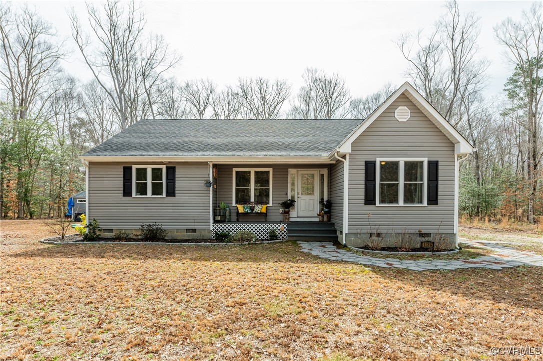 11825 Old Stage Road Prince George, VA 23875 - Photo 1 of 1 Ranch-style house with crawl space, covered porch,