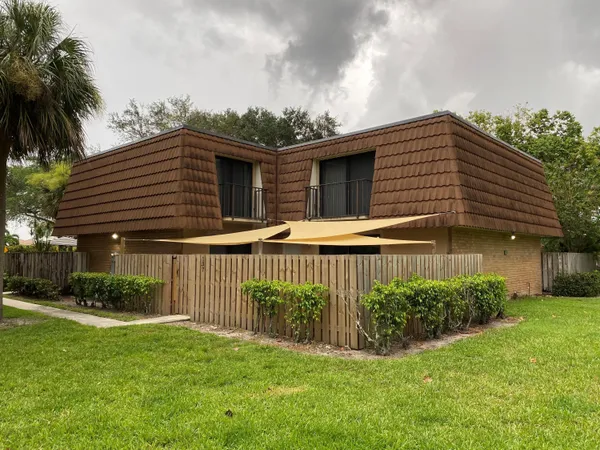 $2,450 | 137 Heritage Way, Unit 10A, West Palm Beach, FL 33407