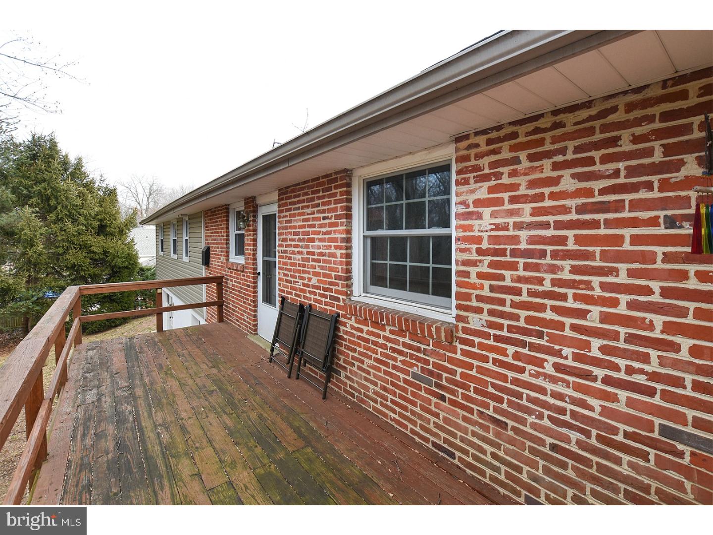 105 Cove Road Broomall, PA 19008 - Photo 17 of 20 Exterior Back