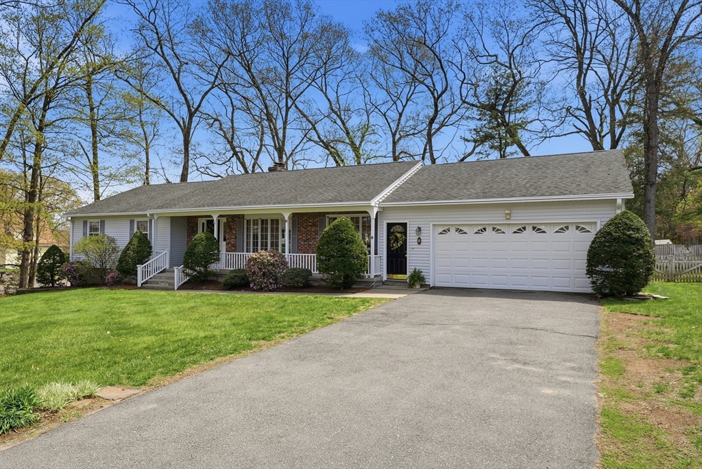 9 Jennifer Drive West Springfield, MA 01089 - Photo 1 of 42