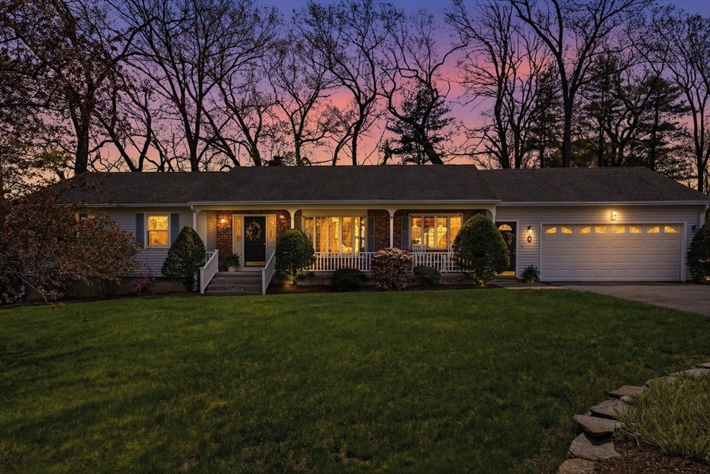 9 Jennifer Drive West Springfield, MA 01089 - Photo 2 of 42