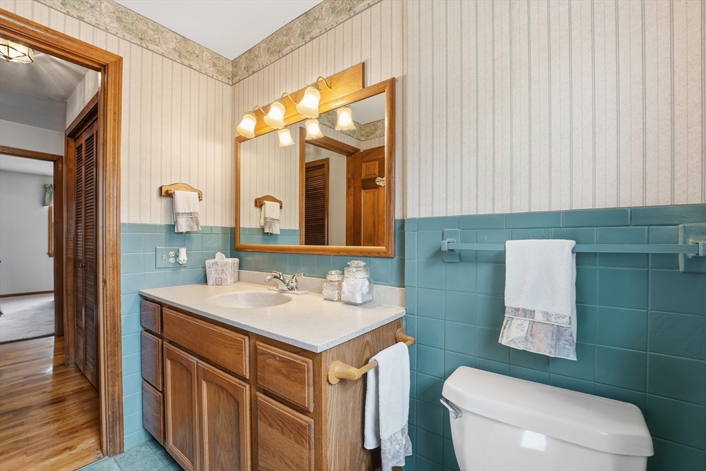 9 Jennifer Drive West Springfield, MA 01089 - Photo 28 of 42