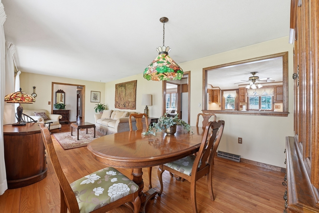 9 Jennifer Drive West Springfield, MA 01089 - Photo 10 of 42