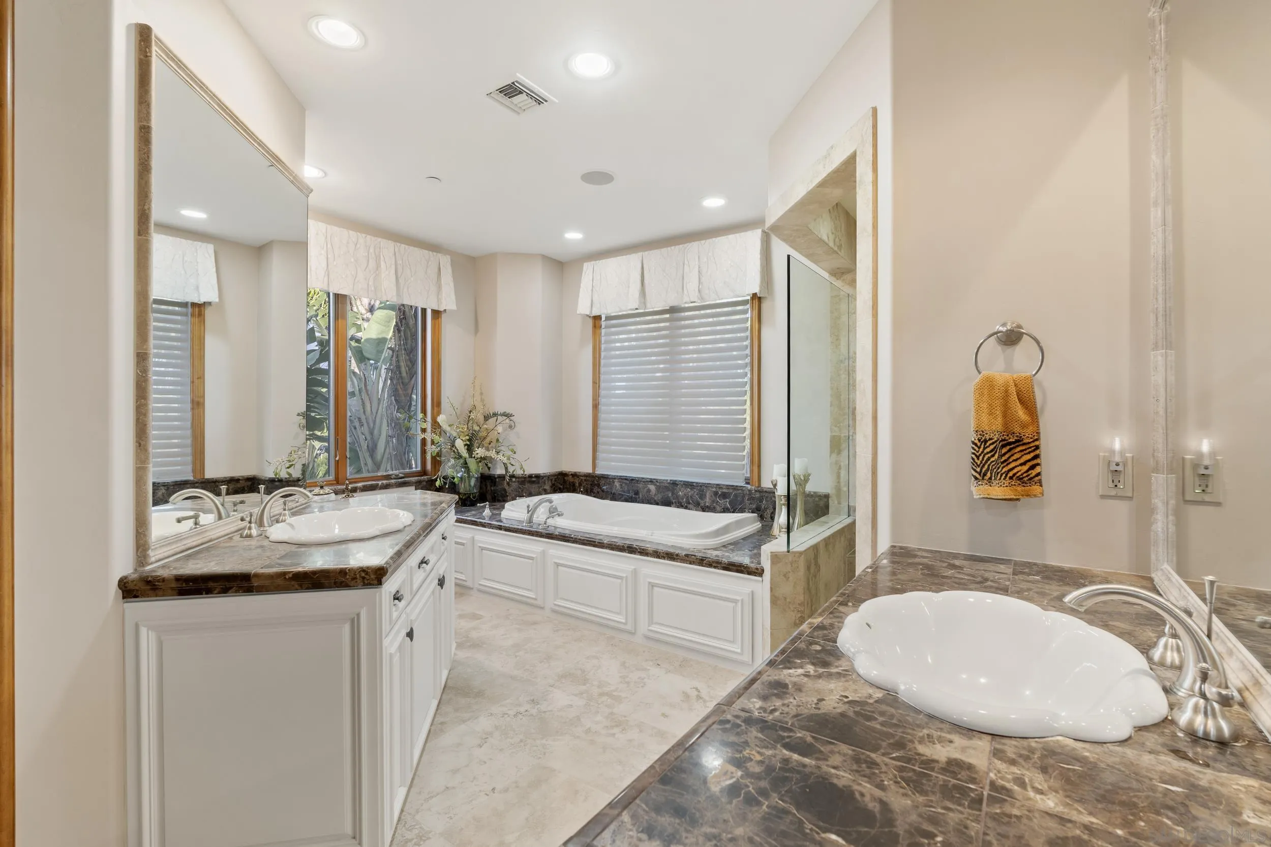 518 Neptune Avenue Encinitas, CA 92024 - Photo 24 of 58