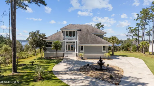 $1,250,000 | 3395 Upper Neck Road, Bayboro, NC 28515