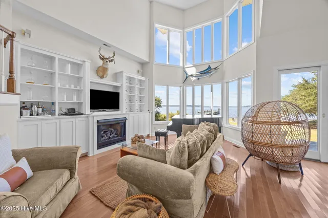 $1,250,000 | 3395 Upper Neck Road, Bayboro, NC 28515