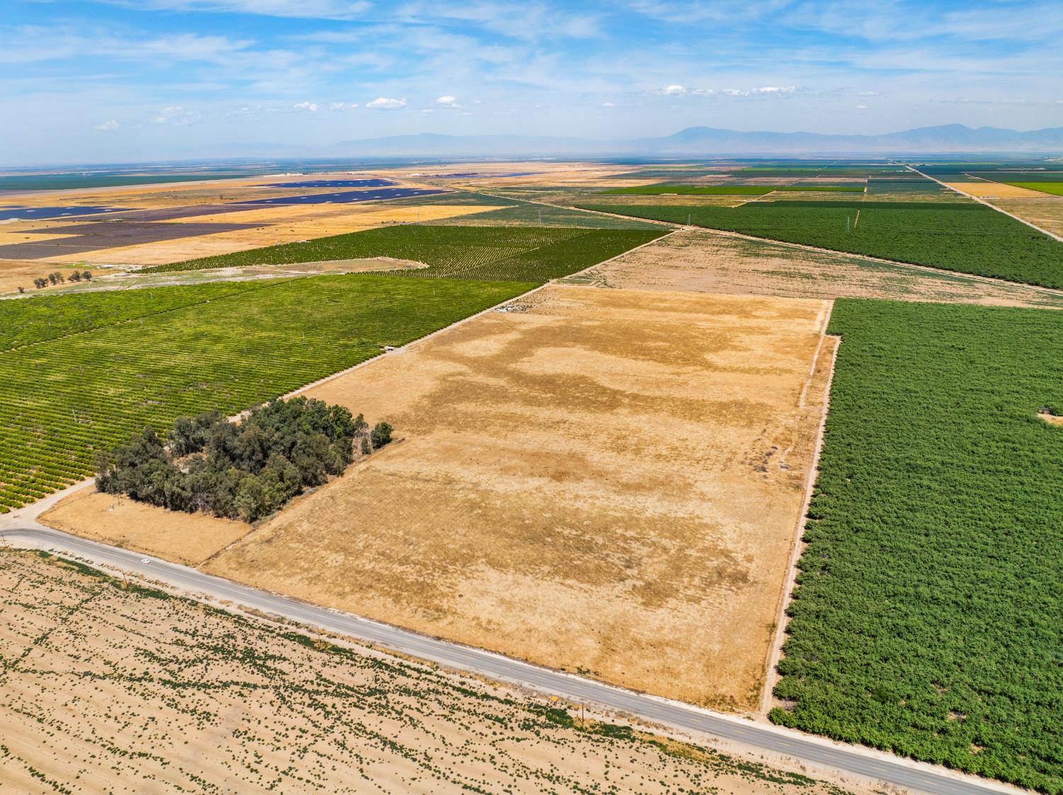 0 Gardner Field Road Bakersfield, CA 93311 - Photo 1 of 31 a view of an ocean beach
