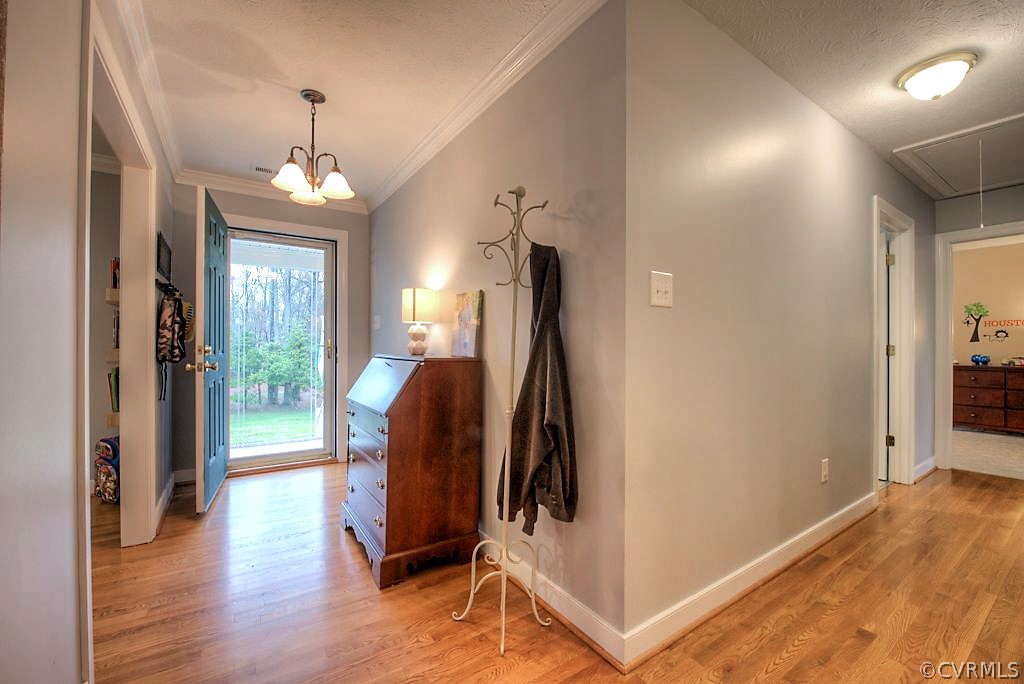 4943 Windsor Road Sandston, VA 23150 - Photo 13 of 47 Gallery Image 13