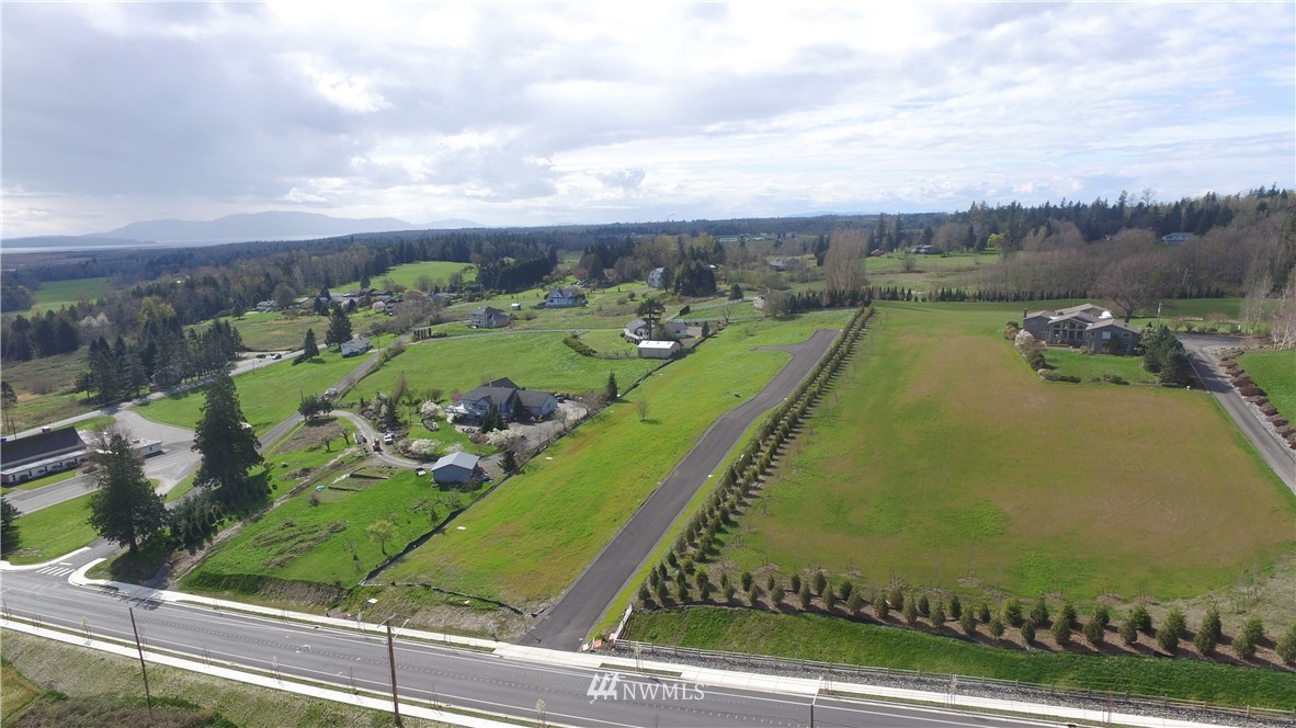 2465 Viewpoint Way Ferndale, WA 98248 - Photo 3 of 19