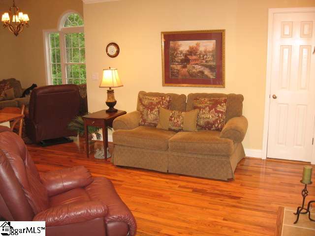 355 Burns Road Travelers Rest, SC 29690 - Photo 11 of 25 Gallery Image 11
