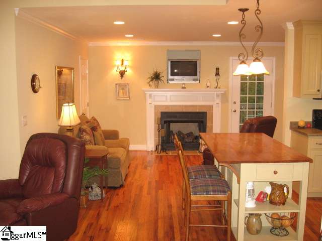 355 Burns Road Travelers Rest, SC 29690 - Photo 6 of 25 Gallery Image 6