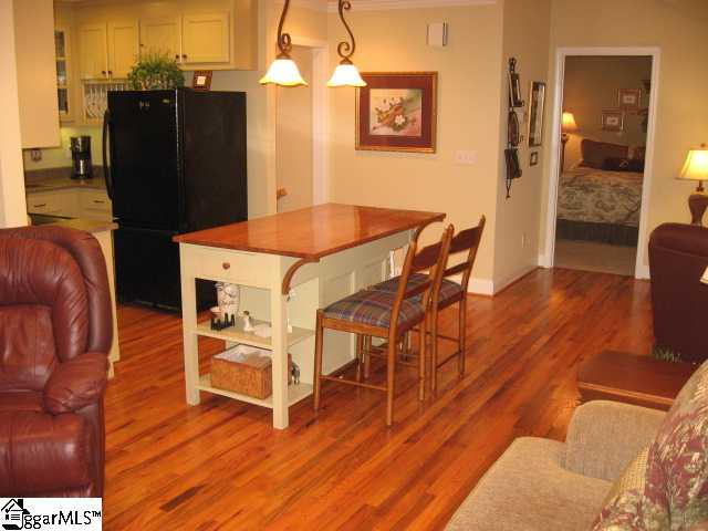 355 Burns Road Travelers Rest, SC 29690 - Photo 10 of 25 Gallery Image 10