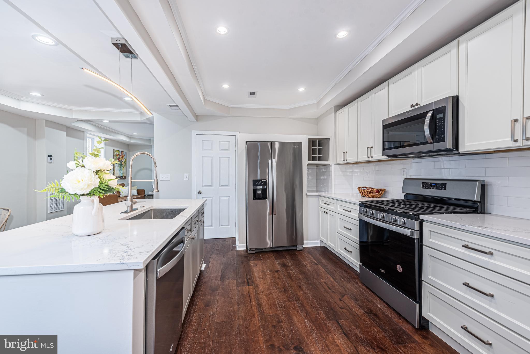 528 Tunbridge Road Baltimore, MD 21212 - Photo 12 of 40