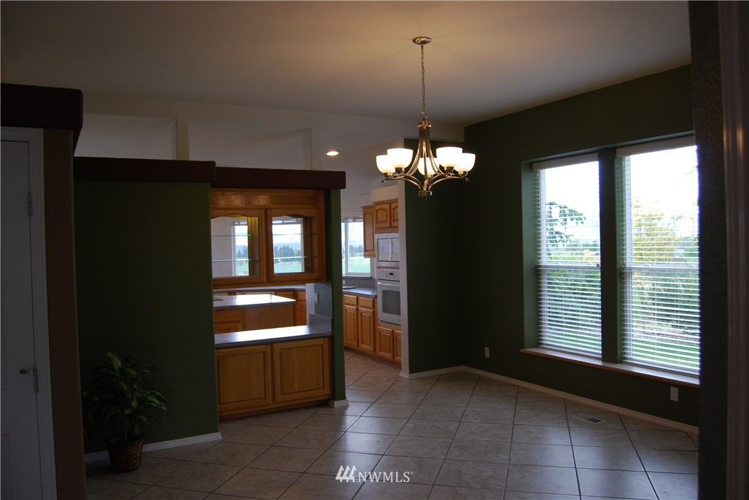 12 Caudill Road Omak, WA 98841 - Photo 12 of 37 a view of an entryway with a window