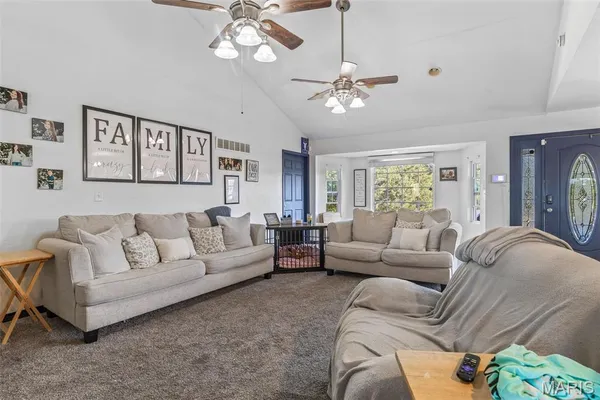 $319,900 | 3526 Rock Road, Bismarck, MO 63624