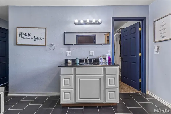 $319,900 | 3526 Rock Road, Bismarck, MO 63624