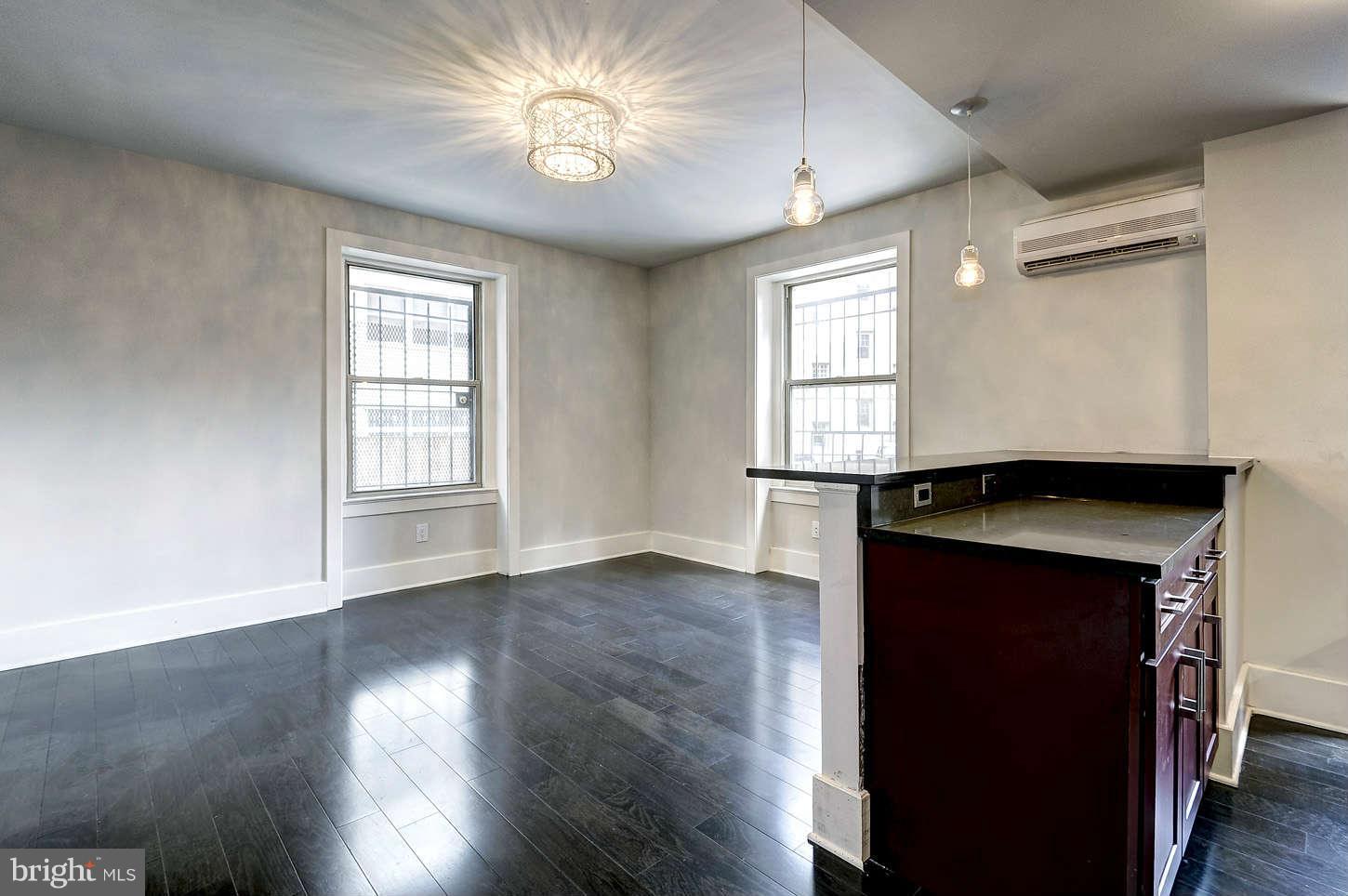 1910 Kalorama Road Northwest, Unit 107 Washington, DC 20009 - Photo 2 of 11 Living Room
