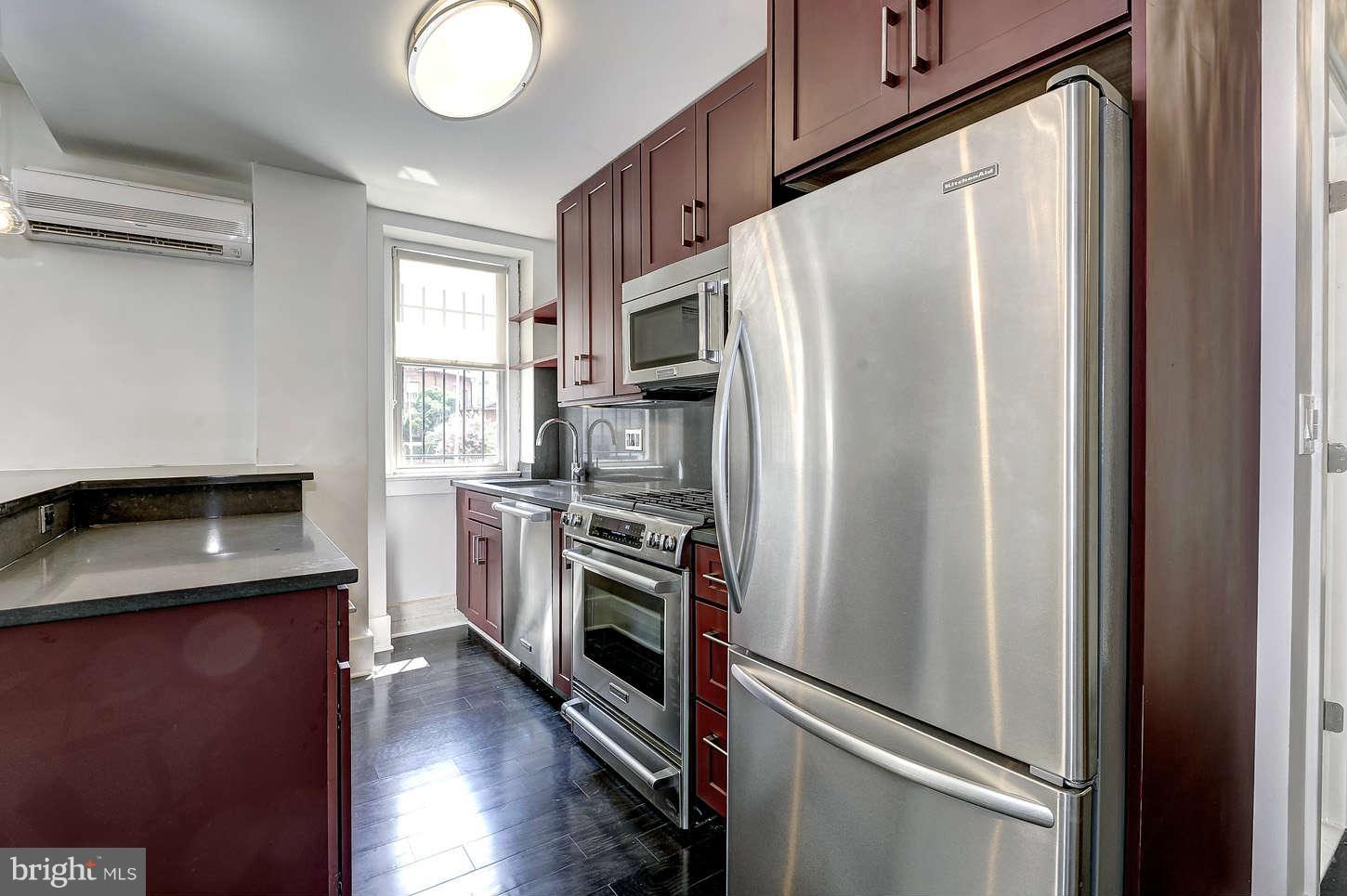 1910 Kalorama Road Northwest, Unit 107 Washington, DC 20009 - Photo 4 of 11 Kitchen