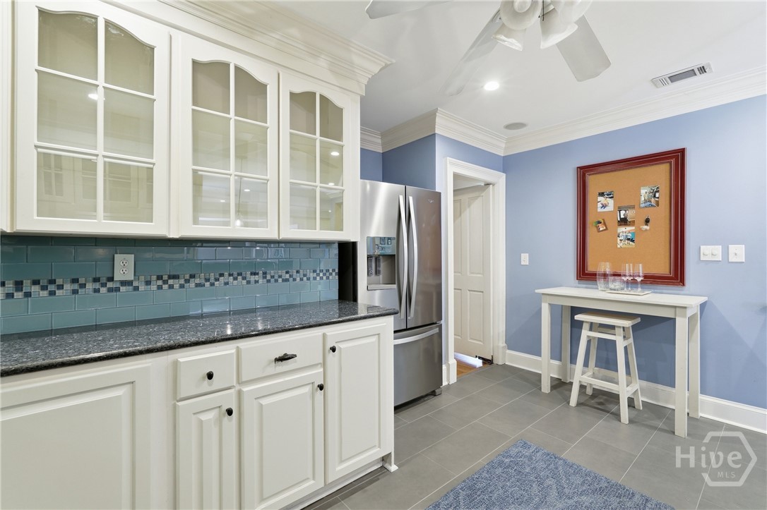 361 Island Road Savannah, GA 31406 - Photo 14 of 58