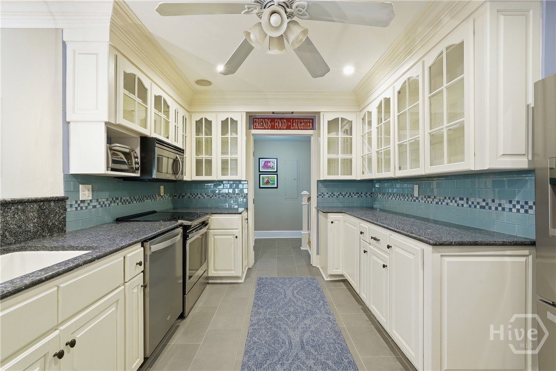 361 Island Road Savannah, GA 31406 - Photo 15 of 58