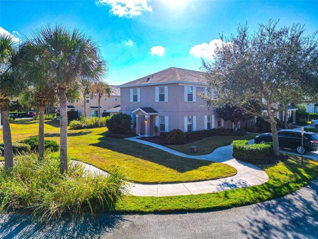 6205 Flagfish Court Lakewood Ranch, FL 34202 - Photo 41 of 67 a view of a house with swimming pool and sitting area
