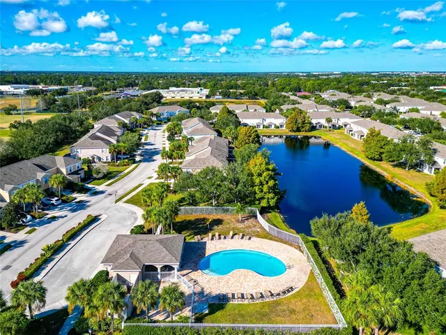 $299,990 | 6205 Flagfish Court, Lakewood Ranch, FL 34202