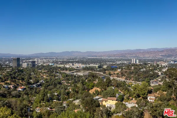 $15,995 | 7177 Pacific View Drive, Los Angeles, CA 90068