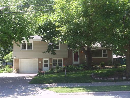 621 North Annie Glidden Road DeKalb, IL 60115 - Photo 1 of 1