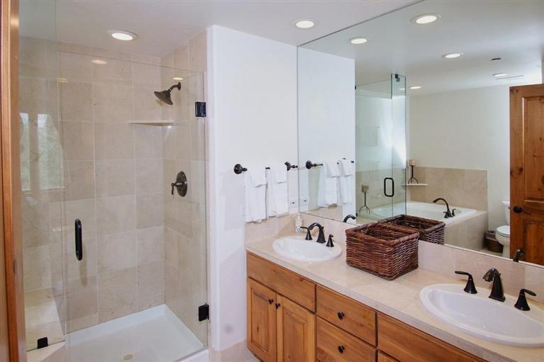 30 Cresta Road, Unit 302 Edwards, CO 81632 - Photo 8 of 11 Additional Photo