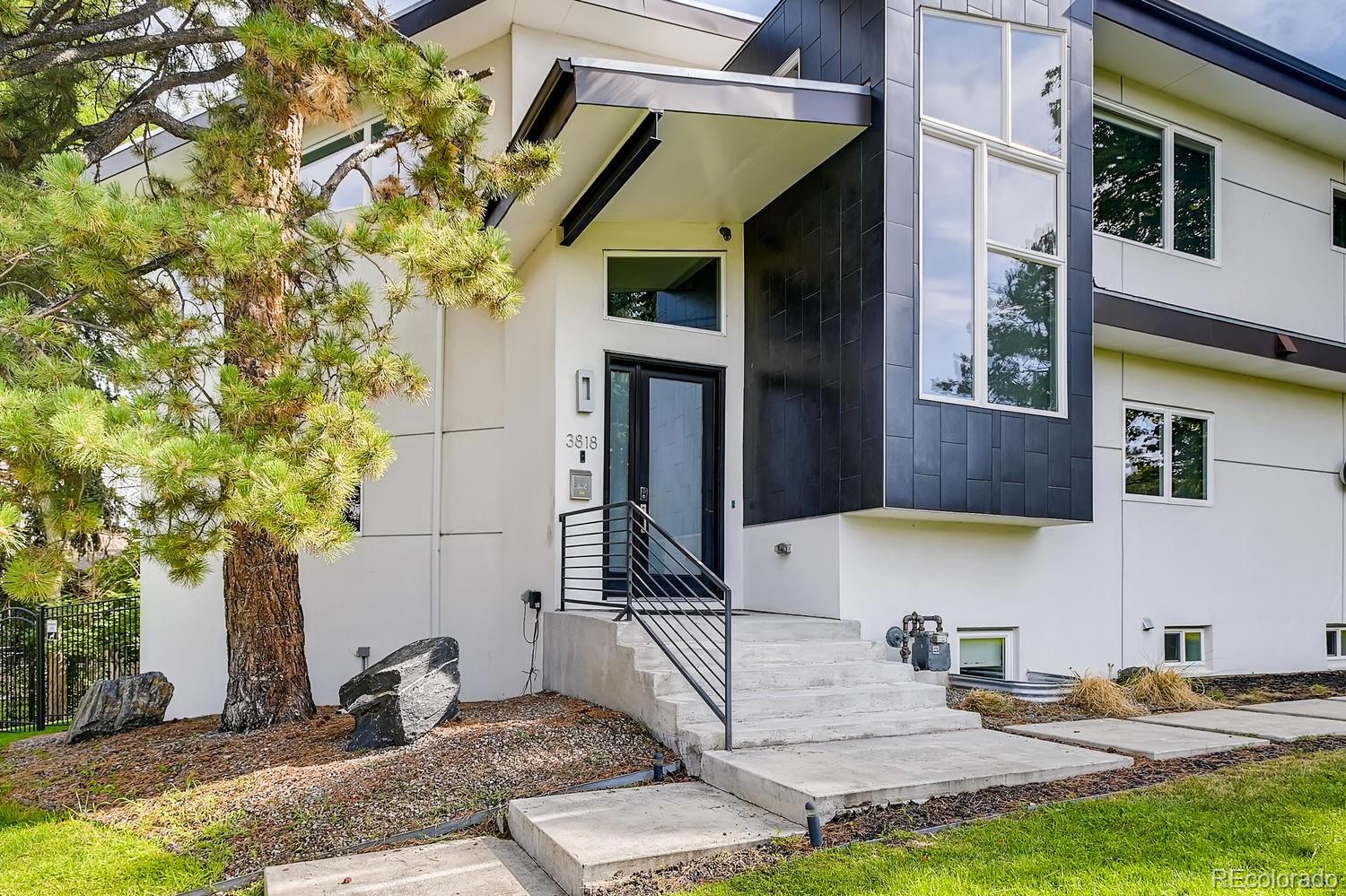 3818 Everett Street Wheat Ridge, CO 80033 - Photo 2 of 37