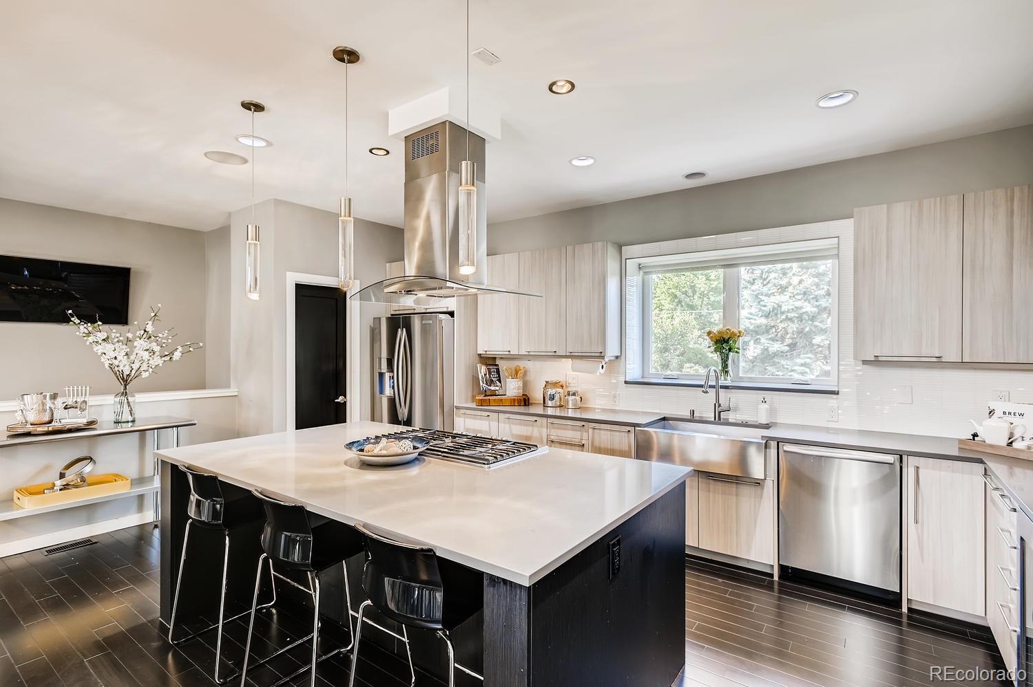 3818 Everett Street Wheat Ridge, CO 80033 - Photo 4 of 37