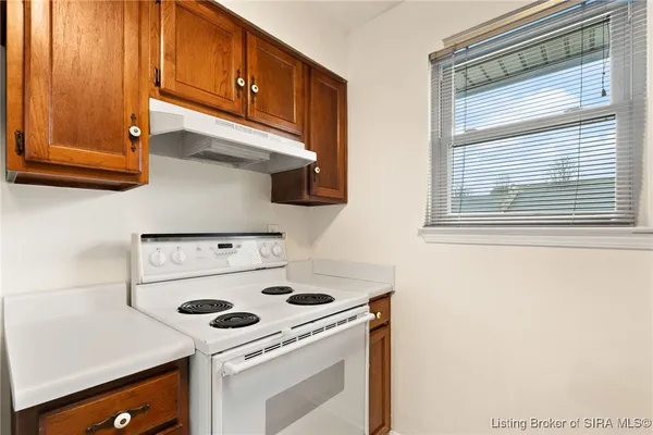 $129,900 | 710 Victoria Court, New Albany, IN 47150