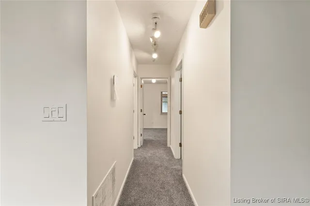 $129,900 | 710 Victoria Court, New Albany, IN 47150