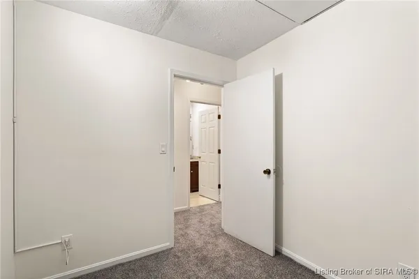 $129,900 | 710 Victoria Court, New Albany, IN 47150