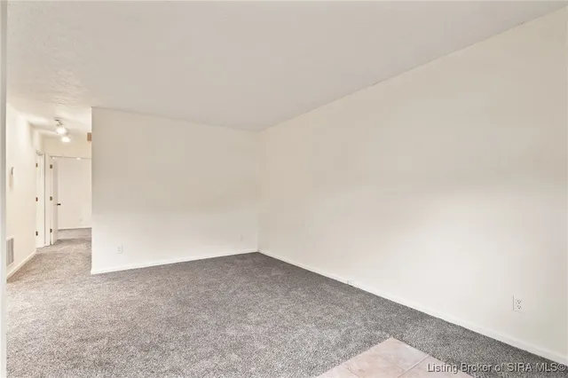 $129,900 | 710 Victoria Court, New Albany, IN 47150