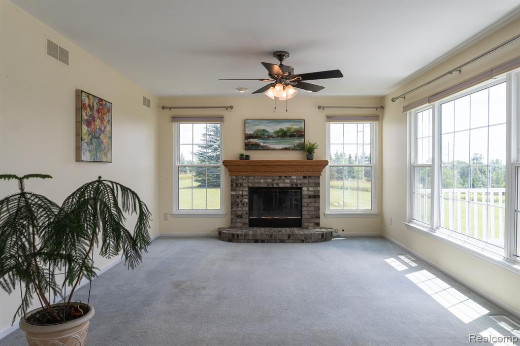 7033 Lange Road Fowlerville, MI 48836 - Photo 3 of 73