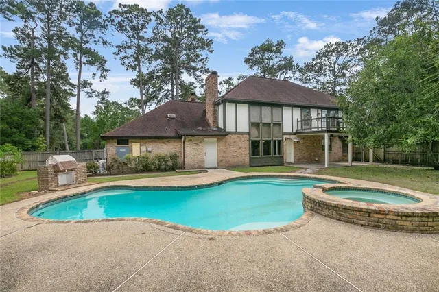 $449,900 | 908 Morgan Bluff Road, Pearl River, LA 70452