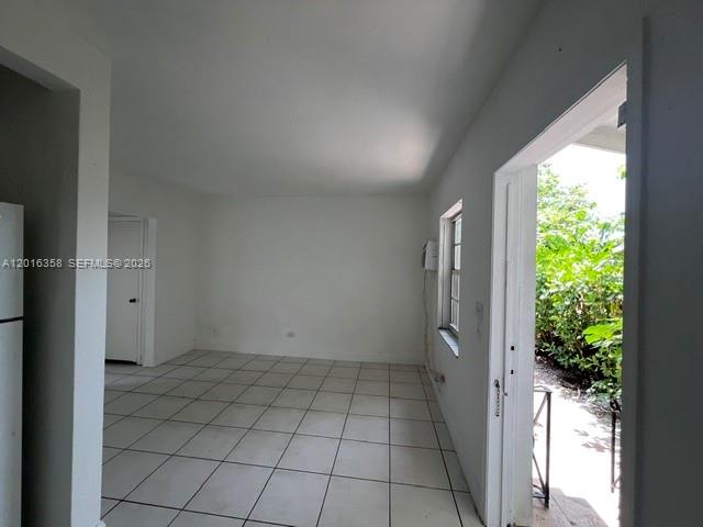 441 Southwest 10th Street, Unit 4 Miami, FL 33130 - Photo 8 of 18 a view of an empty room and window