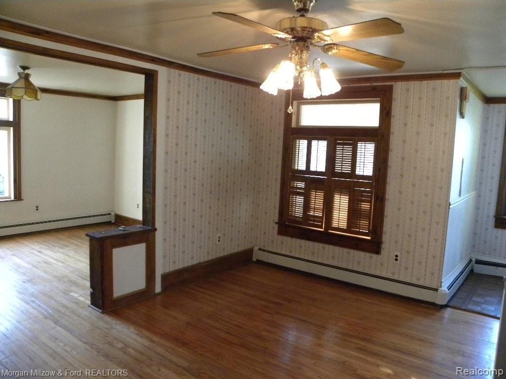 494 Joslyn Road Lake Orion, MI 48362 - Photo 11 of 18 Dining room