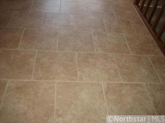 7600 Groveland Road Mounds View, MN 55112 - Photo 6 of 11