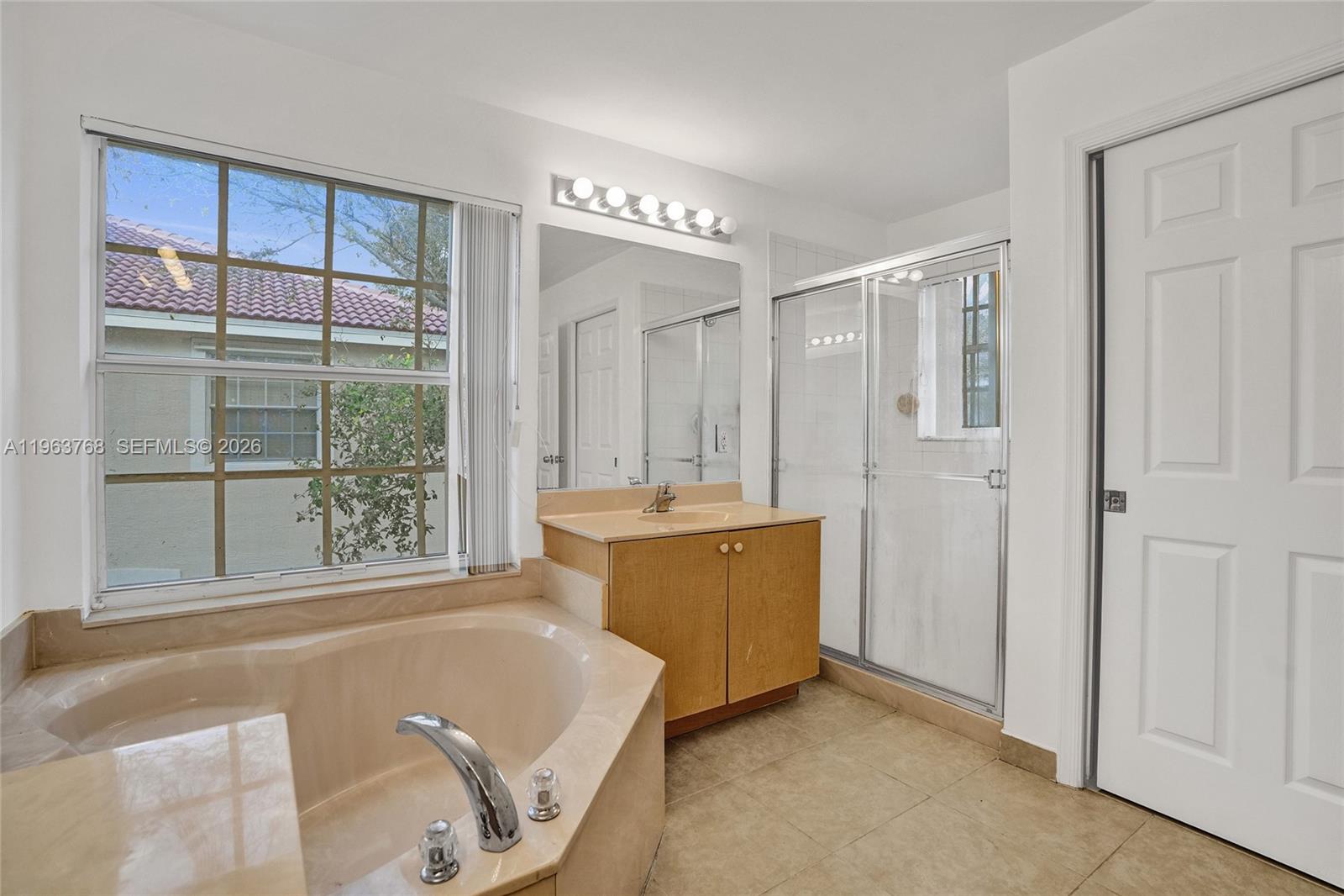 4253 Southwest 124th Terrace Miramar, FL 33027 - Photo 29 of 35
