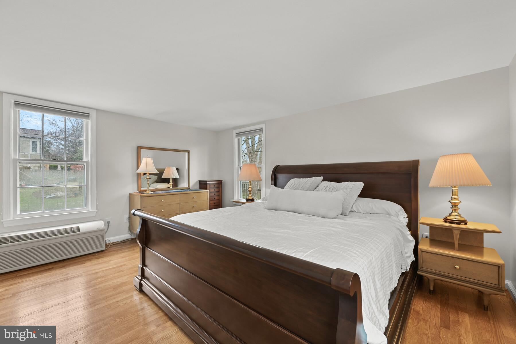 5612 Marengo Road Bethesda, MD 20816 - Photo 15 of 38 Primary Bedroom