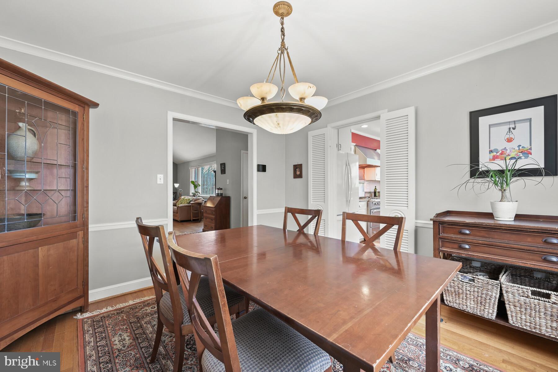 5612 Marengo Road Bethesda, MD 20816 - Photo 10 of 38 Dining room