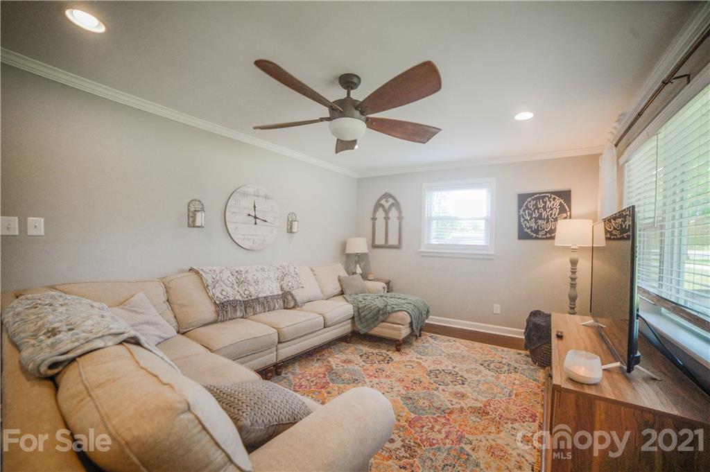 5952 Turkey Road Kannapolis, NC 28083 - Photo 4 of 38 Gallery Image 4