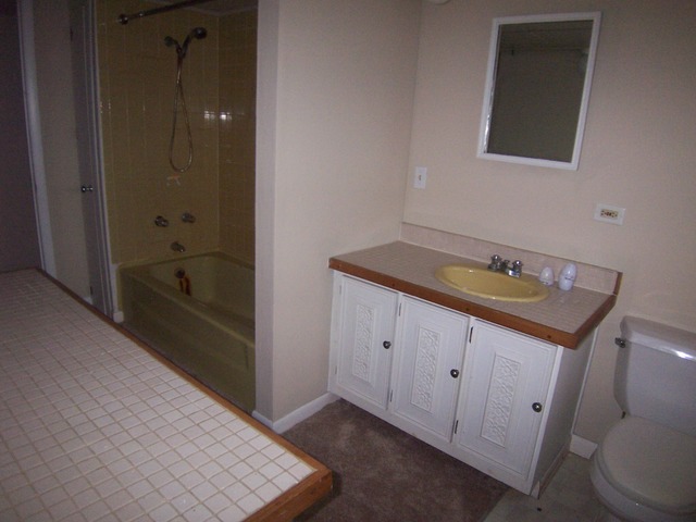 6105 Sands Road Crystal Lake, IL 60014 - Photo 5 of 19